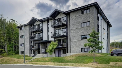 Projet immobilier Place Locasa &agrave; Val-B&eacute;lair