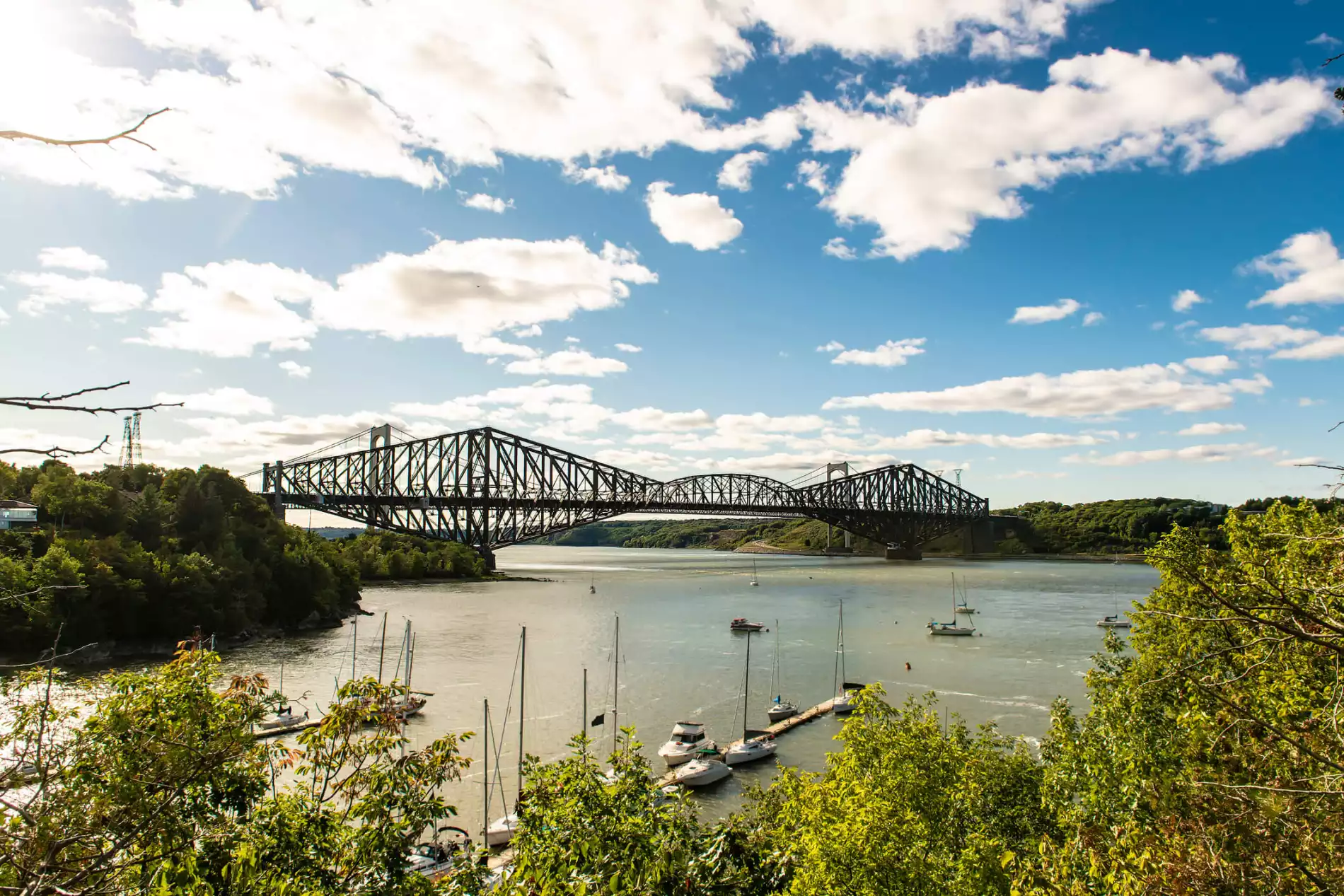 Vue du pont Pierre-Laporte et pont de Québec