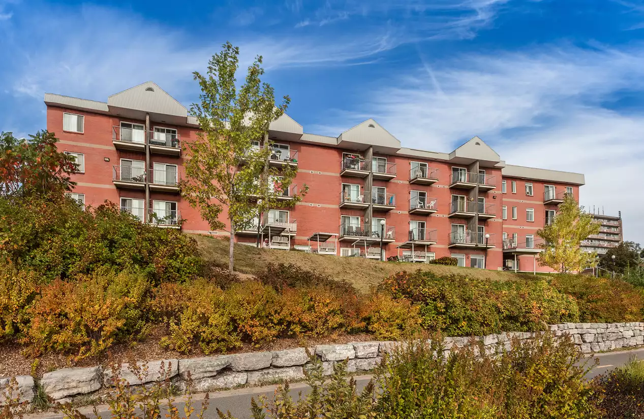 pavillon de claire residence pour aines logisco vanier quebec