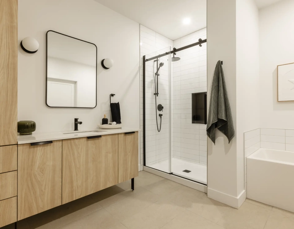 Salle de bain logement modele District GC