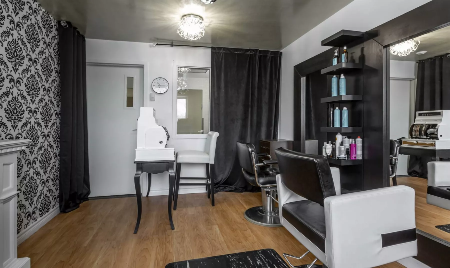 Pavillon de Claire - Salon de coiffure