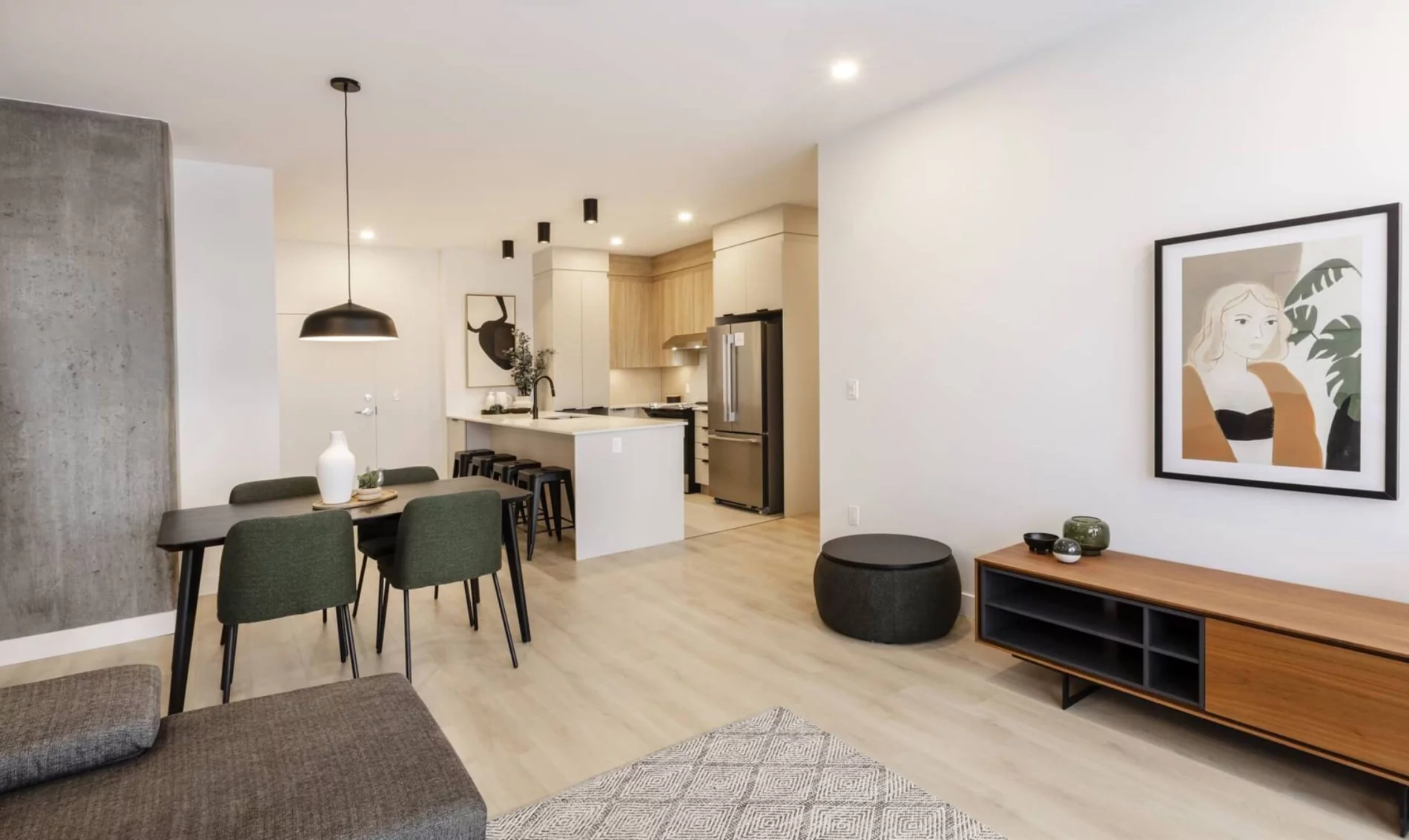 Aire de vie condo locatif District GC