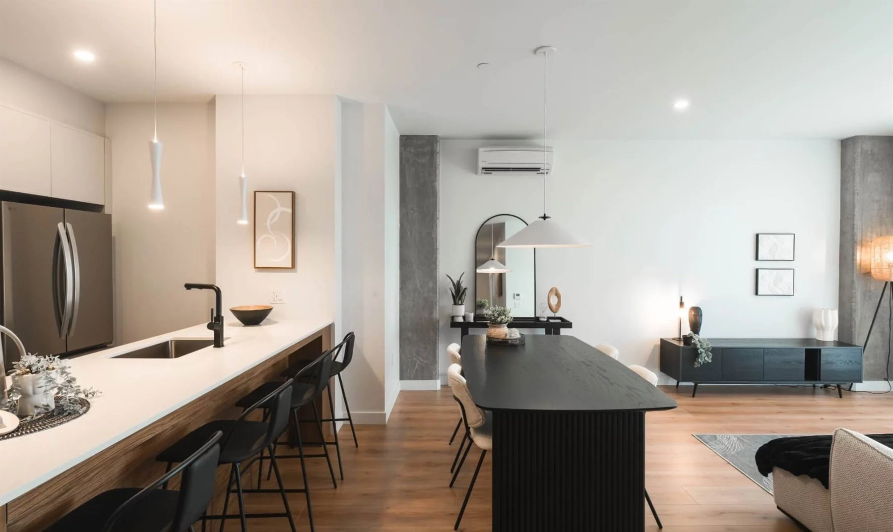 HÉLIOS - Salle à manger