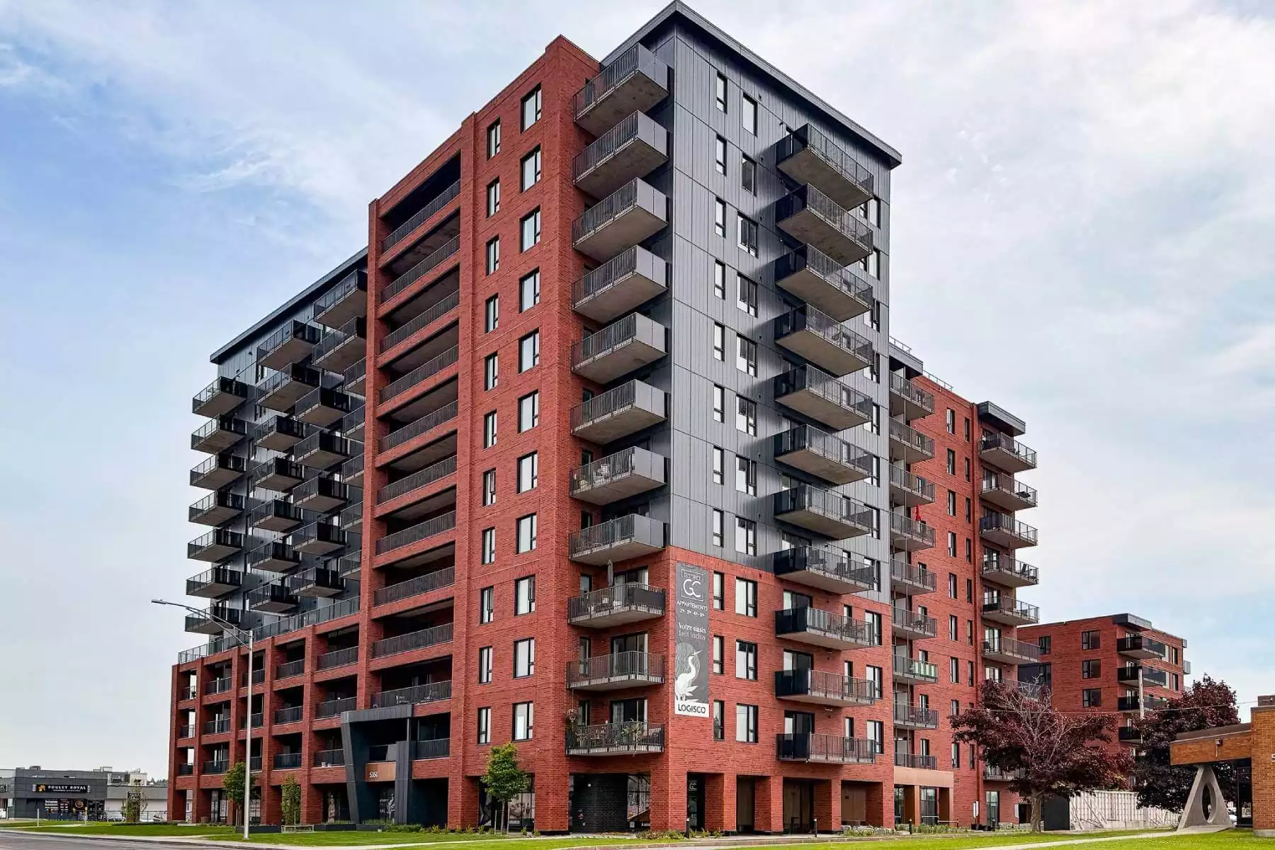 District GC - Phase A (5350) - Vue du Boul. Guillaume-Couture